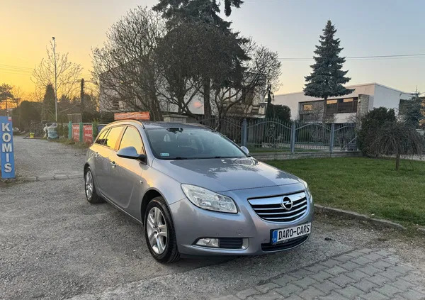 opel insignia Opel Insignia cena 19999 przebieg: 212000, rok produkcji 2009 z Przedbórz